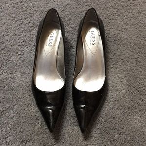 Guess Pointed Heel